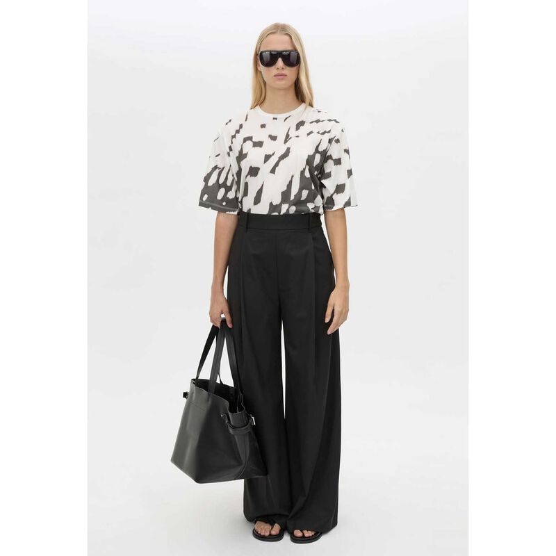 Camilla and Marc Asper Print Tee image number 3